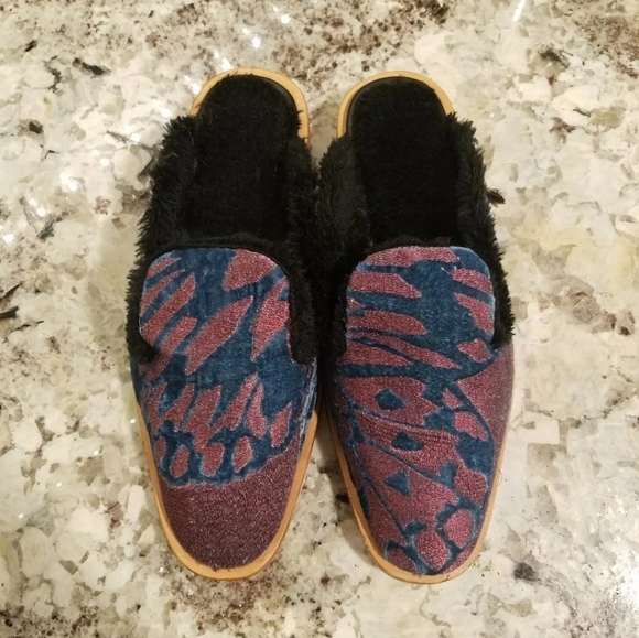 NEW FREE PEOPLE BUTTERFLY EFFECT MULE Loafer Leather sole faux fur 36 6 slip on - Picture 2 of 5